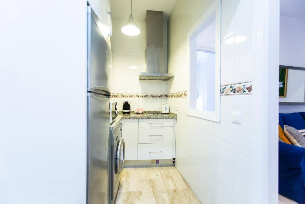 Cheap & Chic In The Center Of Sevilla Bagian luar foto